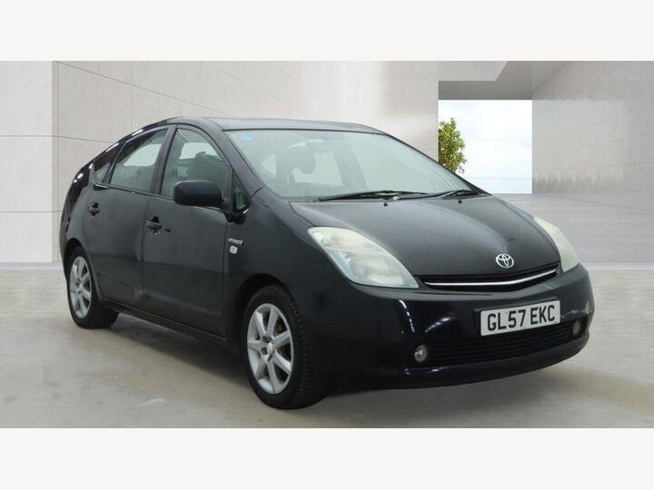 Toyota PRIUS 1.5 T Spirit CVT 5dr