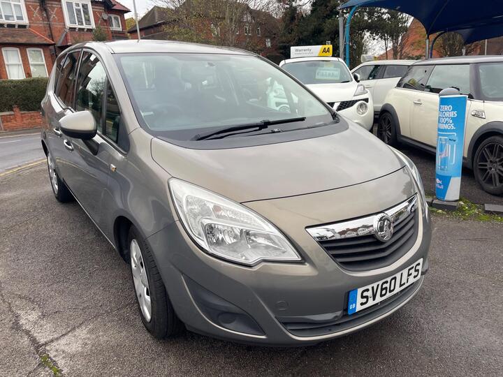 Vauxhall Meriva 1.4 16V Exclusiv Euro 5 5dr Vauxhall Meriva 1.4 16V Exclusiv Euro 5 5dr