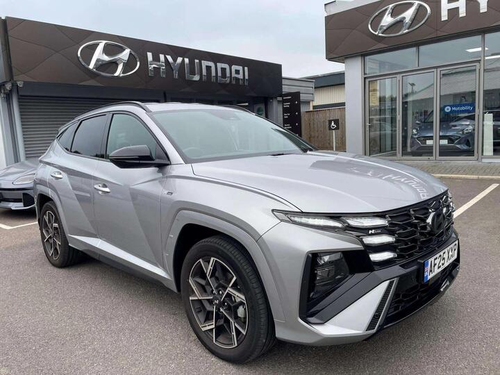 Hyundai TUCSON 1.6 T-GDi 13.8kWh N Line Auto 4WD Euro 6 (s/s) 5dr