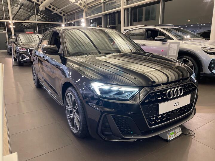 Audi A1 1.0 TFSI 30 S Line Sportback S Tronic Euro 6 (s/s) 5dr