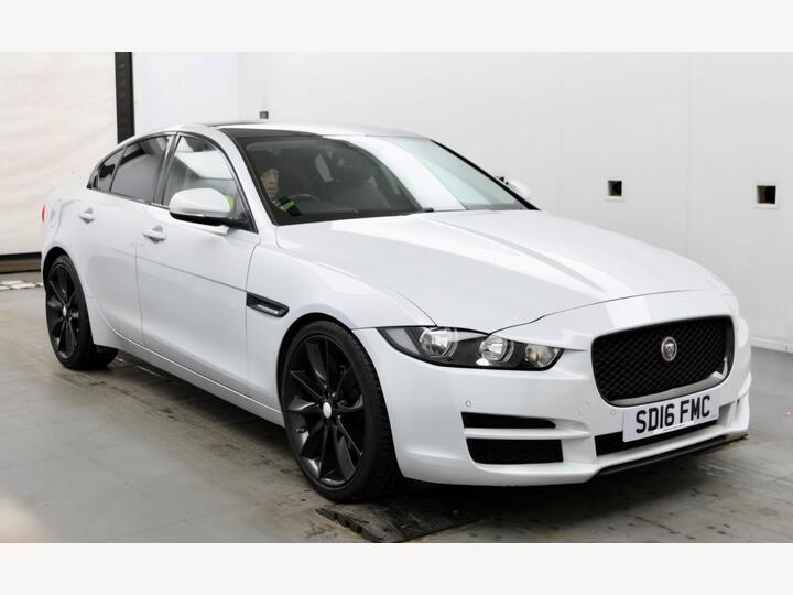 Jaguar XE 2.0d Prestige Auto Euro 6 (s/s) 4dr