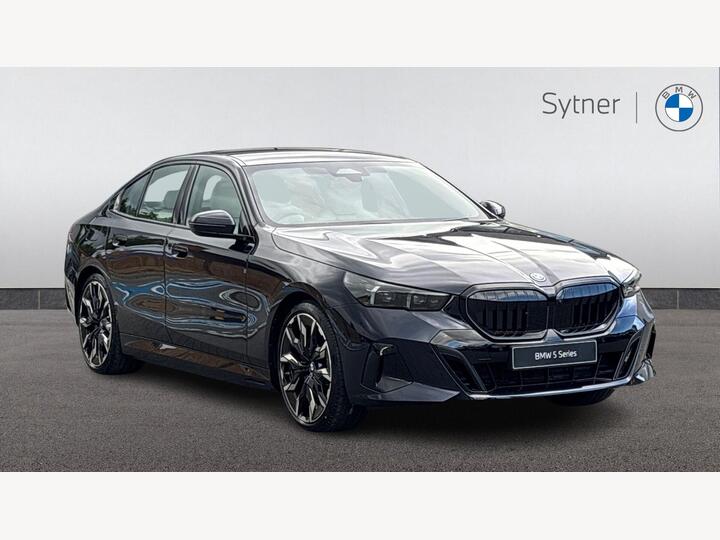 BMW 5 Series Saloon 2.0 530e 22.1kWh M Sport Pro Steptronic Euro 6 (s/s) 4dr