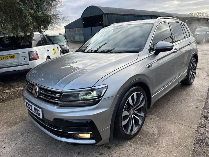 Volkswagen TIGUAN 2.0 TDI R-Line DSG Euro 6 (s/s) 5dr Volkswagen TIGUAN 2.0 TDI R-Line DSG Euro 6 (s/s) 5dr