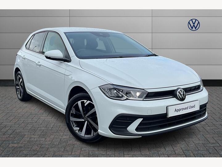 Volkswagen Polo 1.0 TSI Match Euro 6 (s/s) 5dr Volkswagen Polo 1.0 TSI Match Euro 6 (s/s) 5dr