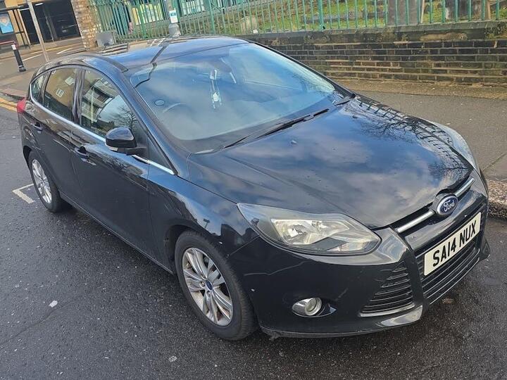 Ford Focus 1.6 Titanium Navigator Powershift Euro 5 5dr