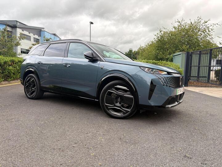 Peugeot E-5008 73kWh GT Auto 5dr Peugeot E-5008 73kWh GT Auto 5dr