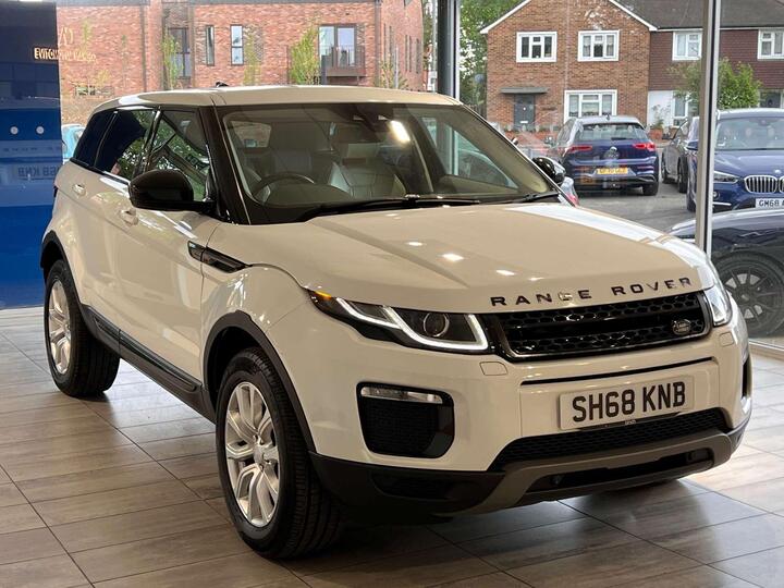 Land Rover Range Rover Evoque 2.0 TD4 SE Tech 4WD Euro 6 (s/s) 5dr Land Rover Range Rover Evoque 2.0 TD4 SE Tech 4WD Euro 6 (s/s) 5dr