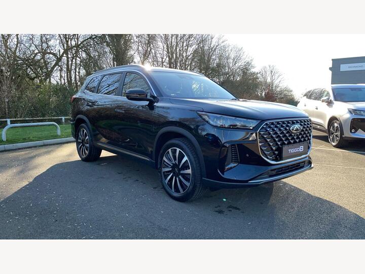 Chery Tiggo 8 1.5T 18.4kWh Summit DHT1 Euro 6 (s/s) 5dr