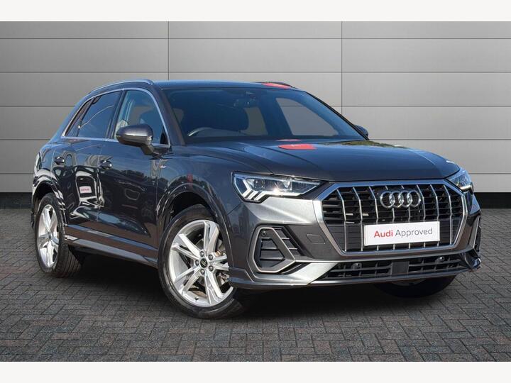Audi Q3 1.5 TFSI CoD 35 S Line S Tronic Euro 6 (s/s) 5dr