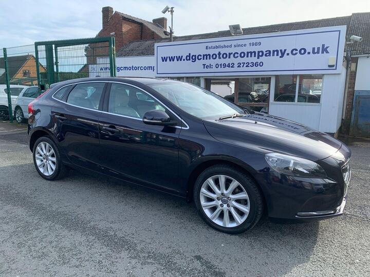 Volvo V40 2.0 D2 SE Lux Nav Euro 6 (s/s) 5dr