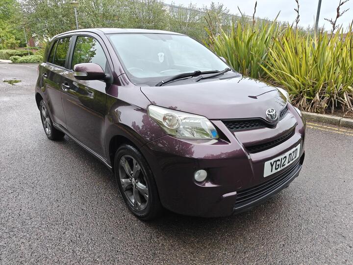 Toyota Urban Cruiser 1.4 D-4D 4WD Euro 5 5dr Toyota Urban Cruiser 1.4 D-4D 4WD Euro 5 5dr
