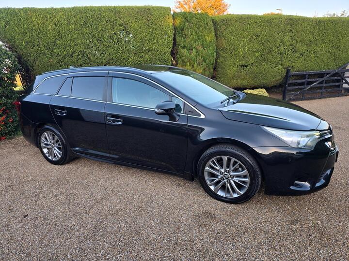 Toyota Avensis 1.8 V-Matic Business Edition Plus Touring Sports CVT Euro 6 5dr Toyota Avensis 1.8 V-Matic Business Edition Plus Touring Sports CVT Euro 6 5dr