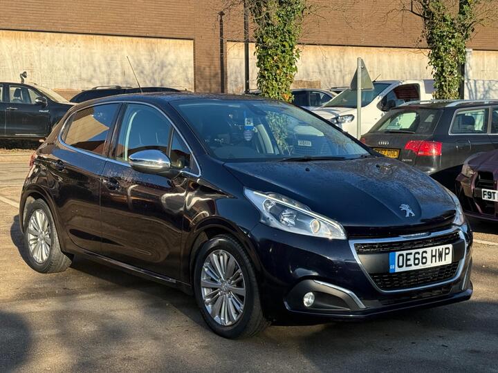 Peugeot 208 1.2 PureTech Allure Euro 6 5dr