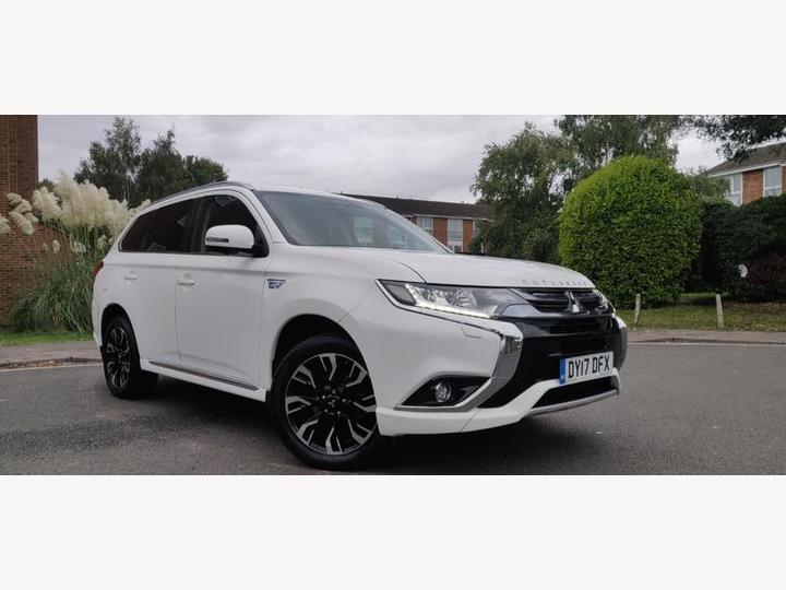 Mitsubishi Outlander 2.0h 12kWh 4h CVT 4WD Euro 6 (s/s) 5dr