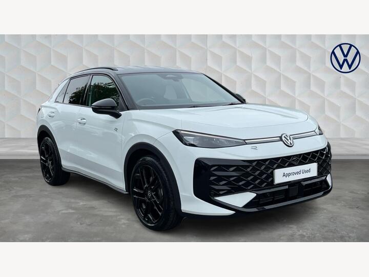 Volkswagen T-roc 1.5 ETSI MHEV R-Line DSG Euro 6 (s/s) 5dr Volkswagen T-roc 1.5 ETSI MHEV R-Line DSG Euro 6 (s/s) 5dr