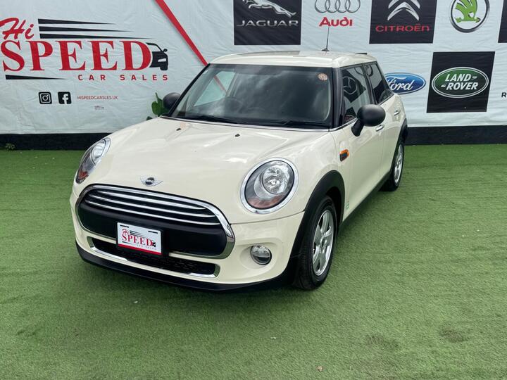MINI Hatch 1.5 Cooper Auto Euro 6 (s/s) 5dr