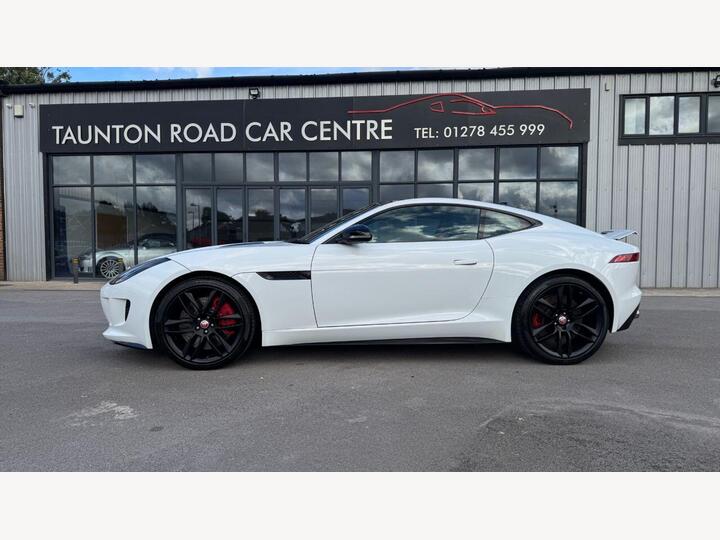 Jaguar F-TYPE 5.0 V8 R Auto Euro 5 (s/s) 2dr