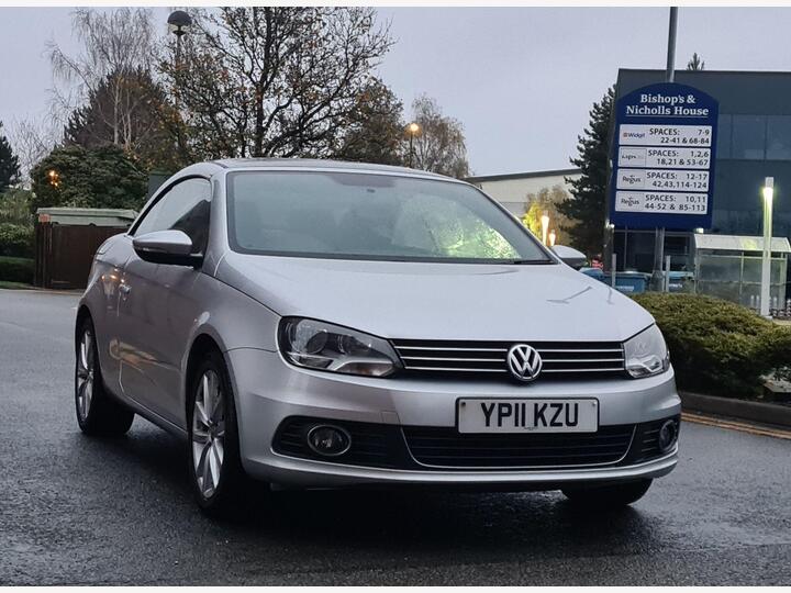 Volkswagen Eos 1.4 TSI SE Cabriolet Euro 5 2dr Volkswagen Eos 1.4 TSI SE Cabriolet Euro 5 2dr