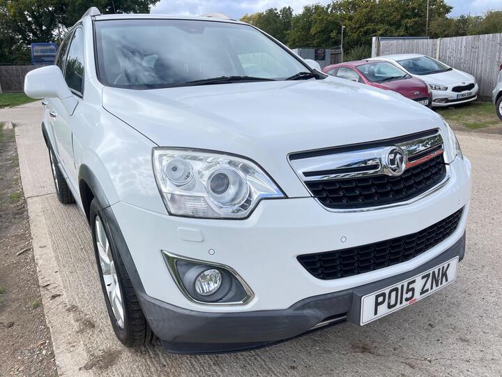 Vauxhall Antara 2.2 CDTi SE 4WD Euro 5 (s/s) 5dr (SNav) Vauxhall Antara 2.2 CDTi SE 4WD Euro 5 (s/s) 5dr (SNav)