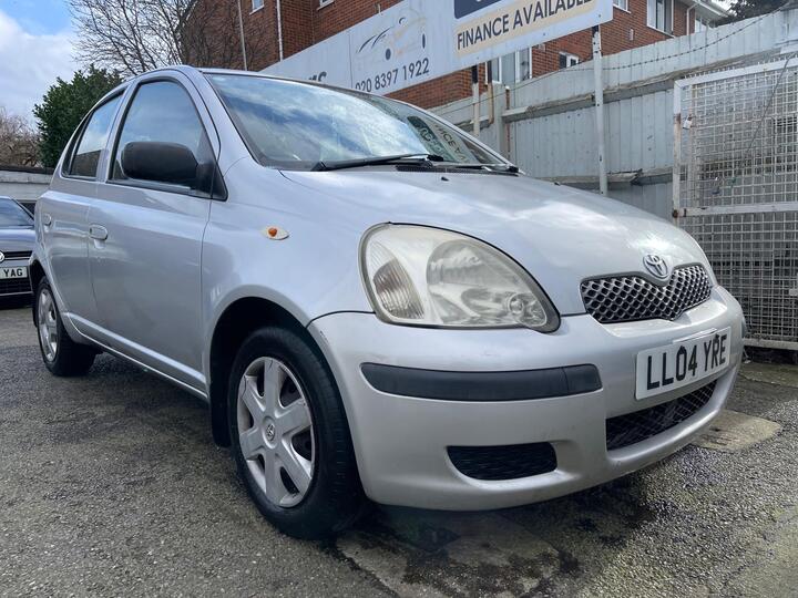 Toyota Yaris 1.0 VVT-i T3 5dr