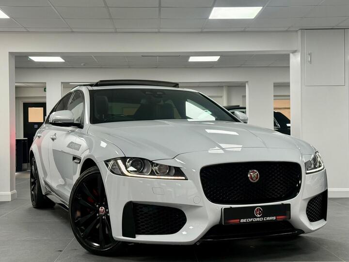 Jaguar XF 3.0d V6 S Auto Euro 6 (s/s) 4dr