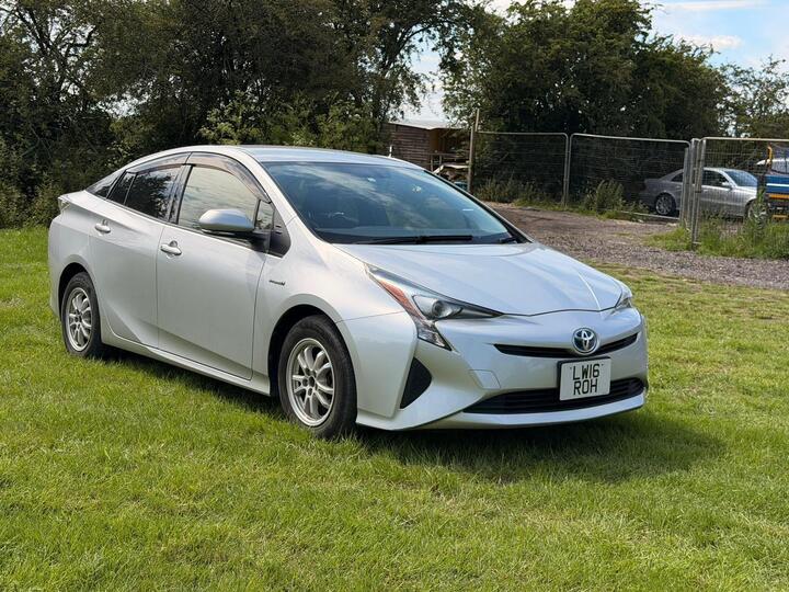 Toyota Prius 1.5 CVT 4dr