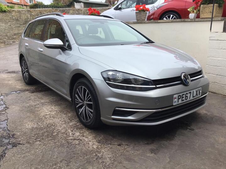 Volkswagen Golf 1.6 TDI SE Nav Euro 6 (s/s) 5dr