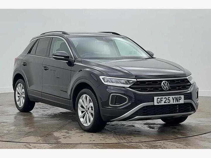 Volkswagen T-roc 1.5 TSI Match DSG Euro 6 (s/s) 5dr Volkswagen T-roc 1.5 TSI Match DSG Euro 6 (s/s) 5dr