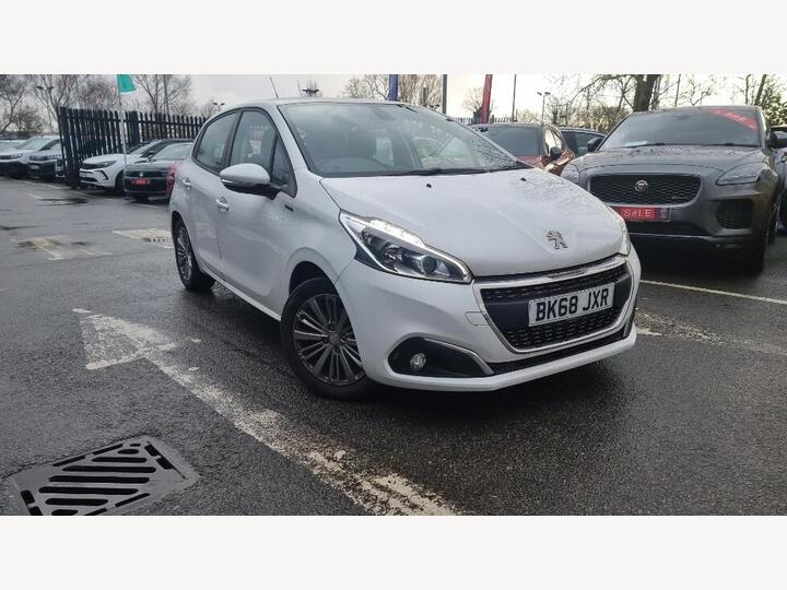 Peugeot 208 1.2 PureTech Signature Euro 6 (s/s) 5dr