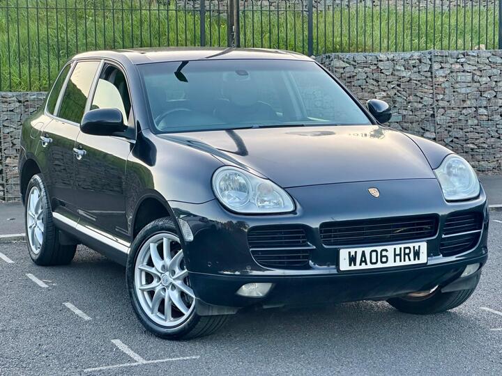 Porsche Cayenne 3.2 V6 Tiptronic S AWD 5dr