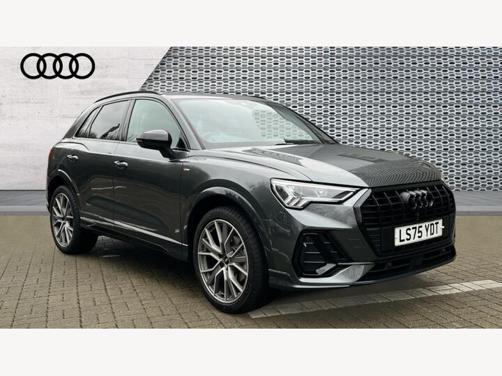 Audi Q3 1.5 TFSI CoD 35 Black Edition S Tronic Euro 6 (s/s) 5dr
