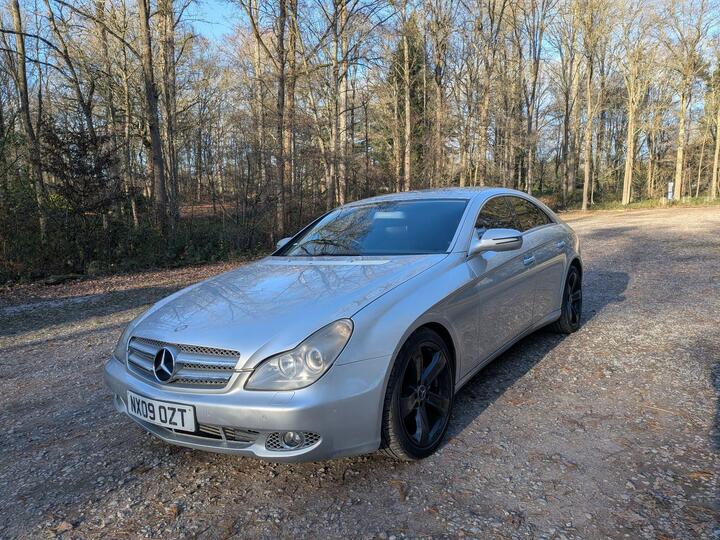 Mercedes-Benz CLS 3.0 CLS320 CDI Coupe 7G-Tronic 4dr