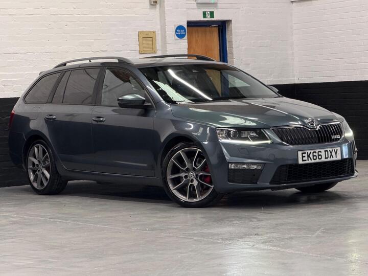 Skoda Octavia 2.0 TDI VRS DSG Euro 6 (s/s) 5dr (SNav)
