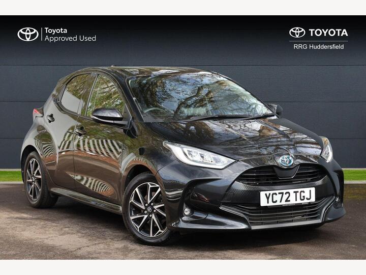 Toyota Yaris 1.5 VVT-h Design E-CVT Euro 6 (s/s) 5dr