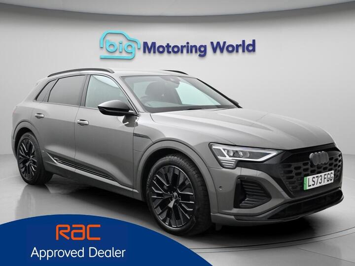 Audi Q8 E-tron 55 Black Edition Auto Quattro 5dr 114kWh (11kW Charger) Audi Q8 E-tron 55 Black Edition Auto Quattro 5dr 114kWh (11kW Charger)