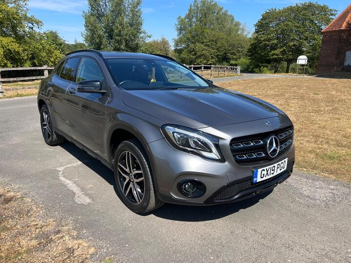 Mercedes-Benz GLA 1.6 GLA180 Urban Edition 7G-DCT Euro 6 (s/s) 5dr