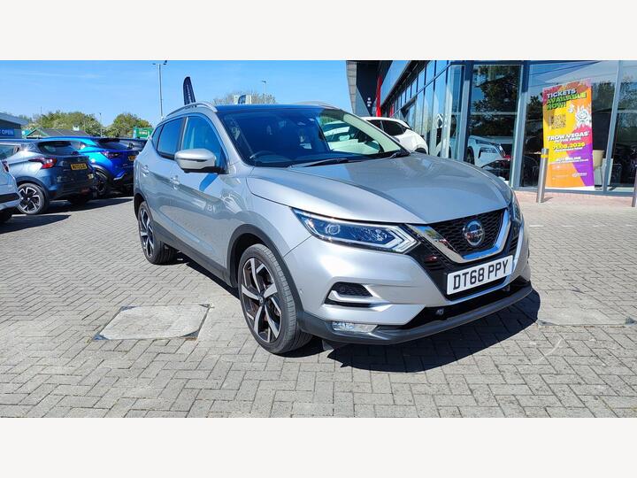 Nissan Qashqai 1.3 DIG-T Tekna Euro 6 (s/s) 5dr