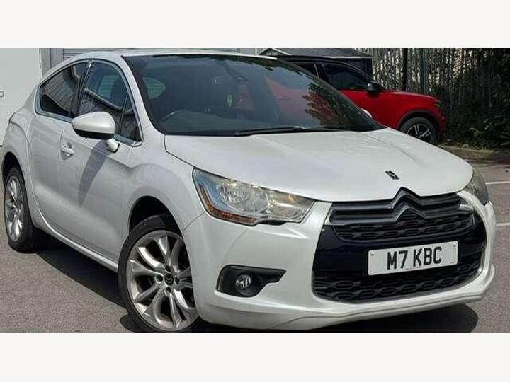 Citroen DS4 2.0 HDi DStyle Euro 5 5dr Citroen DS4 2.0 HDi DStyle Euro 5 5dr