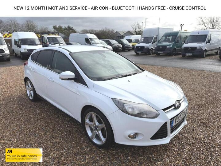 Ford Focus 1.6 TDCi Titanium Euro 5 (s/s) 5dr