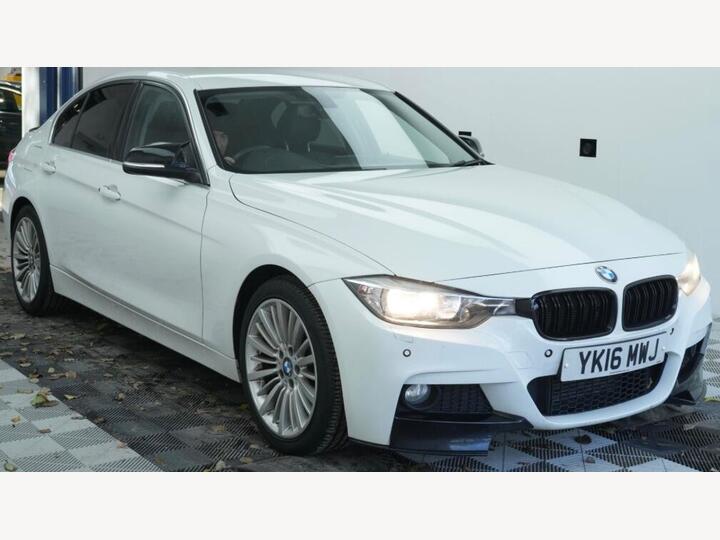BMW 3 Series 3.0 330d Luxury Auto Euro 6 (s/s) 4dr