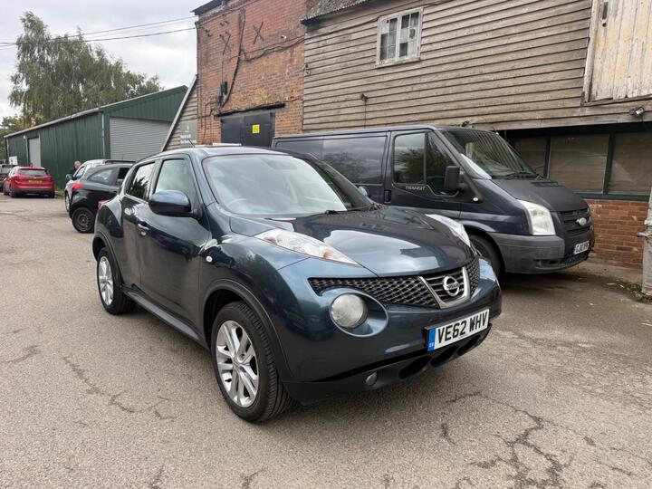 Nissan Juke 1.6 Acenta Premium Euro 5 (s/s) 5dr