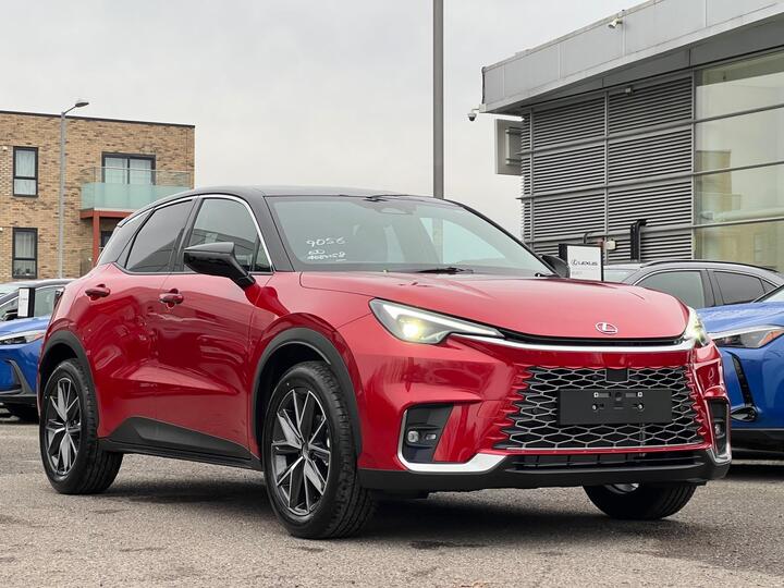 Lexus LBX 1.5 VVT-iE Takumi Design E-CVT Euro 6 (s/s) 5dr