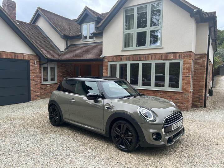 MINI Hatch 1.5 Cooper Sport Steptronic Euro 6 (s/s) 3dr
