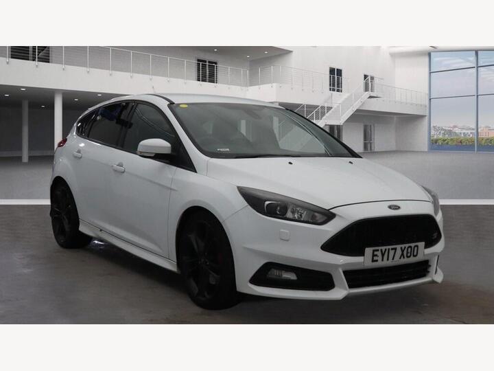 Ford Focus 2.0T EcoBoost ST-3 Euro 6 (s/s) 5dr