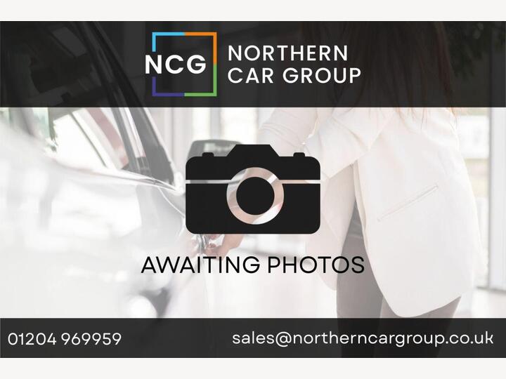 Nissan PULSAR 1.2 DIG-T Tekna XTRON Euro 6 (s/s) 5dr