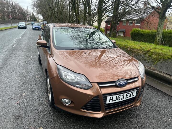 Ford Focus 1.0T EcoBoost Zetec Euro 5 (s/s) 5dr