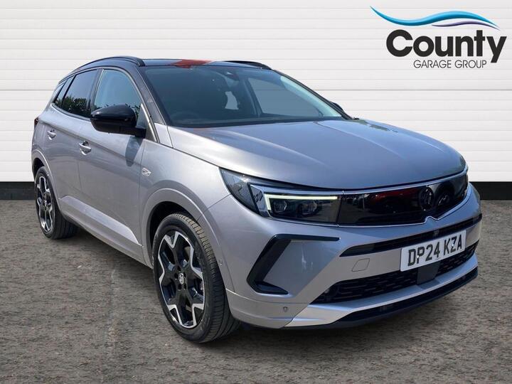 Vauxhall Grandland 1.6 14.2kWh Ultimate Auto Euro 6 (s/s) 5dr