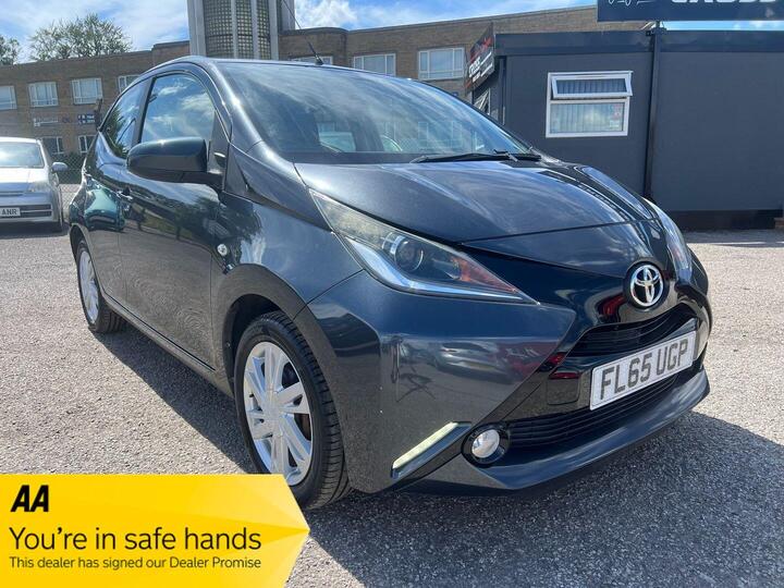 Toyota AYGO 1.0 VVT-i X-pression X-wave Euro 5 5dr Euro 5