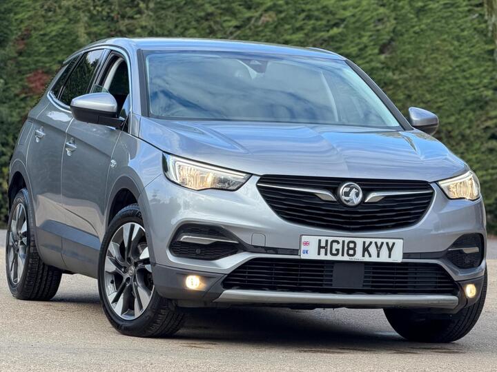 Vauxhall Grandland X 1.2 Turbo Sport Nav Euro 6 (s/s) 5dr