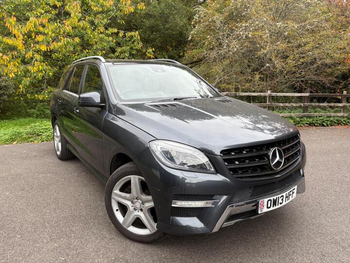 Mercedes-Benz M Class 3.0 ML350 V6 BlueTEC AMG Sport G-Tronic 4WD Euro 6 (s/s) 5dr Mercedes-Benz M Class 3.0 ML350 V6 BlueTEC AMG Sport G-Tronic 4WD Euro 6 (s/s) 5dr